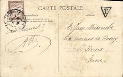 Las mujeres de la fantasia de la POSTAL de la VENDIMIA en la manera para el campesino colocan a coche del folklore