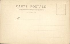 CPA Fantaisie Femme La liberte Journal