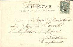 CPA Fantaisie Enfant Le petit chiffonnier