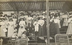 CARTE PHOTO Podium Femmes 