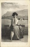 CARTE PHOTO Femme Bateau