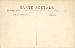 La corrida Toro Bull de Espana del deporte de la POSTAL de la VENDIMIA entro de la arena del toro