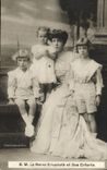 VINTAGE POSTCARD SM the Queen Elizabeth and her Belgium children
