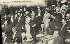 CPA Fetes franco norvegiennes le president et Mme Fallieres quittent l hotel de ville Paris Norvege