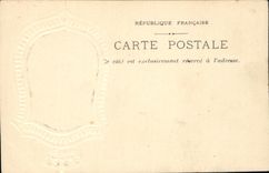 VINTAGE POSTCARD Queen D England