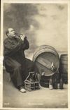 CPA Fantaisie Homme Un bon vivant Pretre Vin Alcool