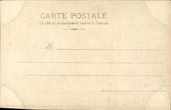 CPA Fantaisie Homme Un bon vivant Pretre Vin Alcool