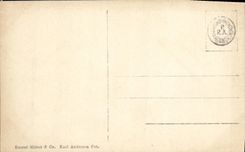 Lectura del viejo hombre de la POSTAL de la VENDIMIA en su dedicacee de la butaca