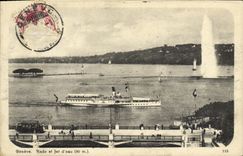 CPA Geneve Rade et jet d eau Bateau