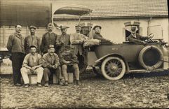 CARTE PHOTO Automobile Militaria