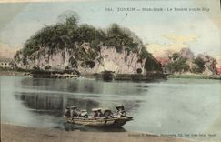 VINTAGE POSTCARD Tonkin Ninh Binh the Rock on Day