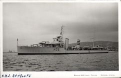 CPA Bateau HMS Antelope