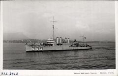 VINTAGE POSTCARD US Bateau Paves