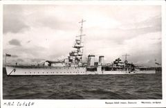 VINTAGE POSTCARD Boat HMS Curlew