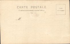 CPA Fantaisie Femme Journal La presse