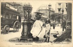 VINTAGE POSTCARD Paris Lived In Commercial Wallace of newspapers TOP