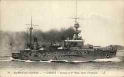 CPA Bateau Liberte Cuirasse de 1er rang avant l'explosion