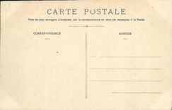 VINTAGE POSTCARD Bateau the Democracy Armours squadron