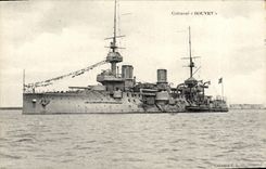 CPA Bateau Cuirasse Bouvet