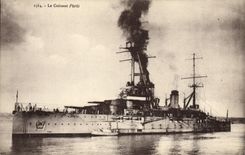 CPA Bateau Cuirasse Paris 