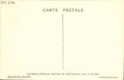 VINTAGE POSTCARD Armed English Militaria Life Guard Horse