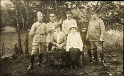 CARTE PHOTO Militaria Escadron Tal monte 28eme Dragons (n° de col 28 32 14)