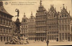 Casas de Amberes de la POSTAL de la VENDIMIA de la fuente de las corporaciones de Brabo y de lugares magníficos