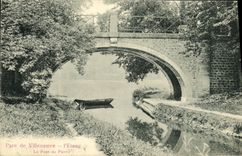 VINTAGE POSTCARD park of Villeneuve the pond