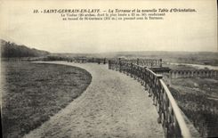 CPA Saint Germain En Laye La terrasse et la nouvelle table d'orientation