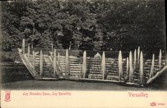 Escombros grandes de Versalles del agua de la POSTAL de la VENDIMIA