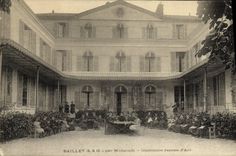 VINTAGE POSTCARD Baillet By monsoult Jeanne institution of arc