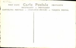 VINTAGE POSTCARD Communion of Marie Antoinette to the Paris Caretaker's lodge