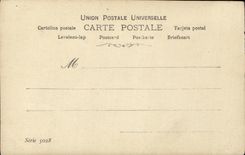 CPA Fantaisie Femme Eventails 