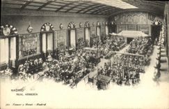 VINTAGE POSTCARD Madrid Real Armeria Militaria Armours