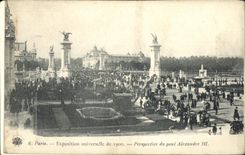 CPA Paris Exposition Universelle De Perspective du pont alexandre III