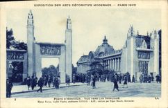 CPA Exposition des arts decoratifs modernes paris porte d'honneur vue vers les invalides