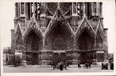 MODERN CARD Rheims the gate of the cathedral