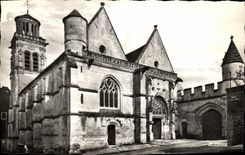 CPM Pierrefonds L'Eglise Saint Suplice