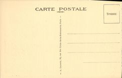 CPA Malmaison Le Chateau Facade est et cour d'honneur