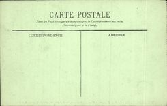 CPA Versailles Le Petit trianon Musee des voitures Voiture du Sacre de Charles X