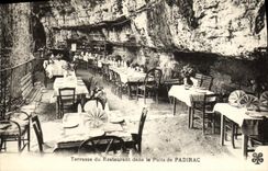 CPA Terrasse du Resturant dans le Puits de Padirac