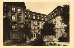 VINTAGE POSTCARD Circle Concordia Street Tournefort Frontage on the garden