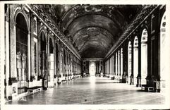 CPA Versailles Le Palais La Galerie Des Glaces