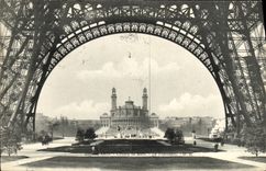CPA Paris Champ De Mars Tour Eiffel