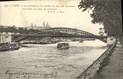 CPA Paris La Passerelle Du Chemin De Fer Des Invalides Vue Prise Du Quai De Grenelle