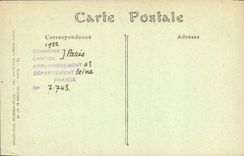 VINTAGE POSTCARD Paris Notre Dame Frontage Gate of Right-hand side Strap hinges