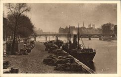 CPA Paris Le port Saint Nicolas Bateau