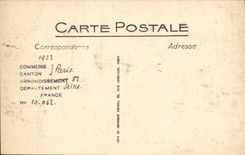VINTAGE POSTCARD Paris the Entry of the Park Heap