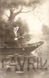 CPA Fantaisie Homme en barque 