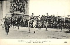 VINTAGE POSTCARD the Festivals of the Victoire has Paris Arc de Triomphe the procession Marechal Petain Paris